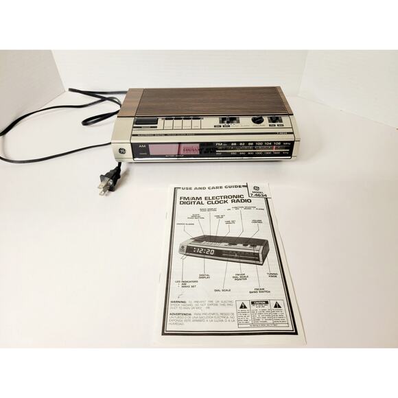 Vintage GE FM/AM Electronic‎ Digital Clock Radio Model 7-4634 + Original Manual - Picture 1 of 5